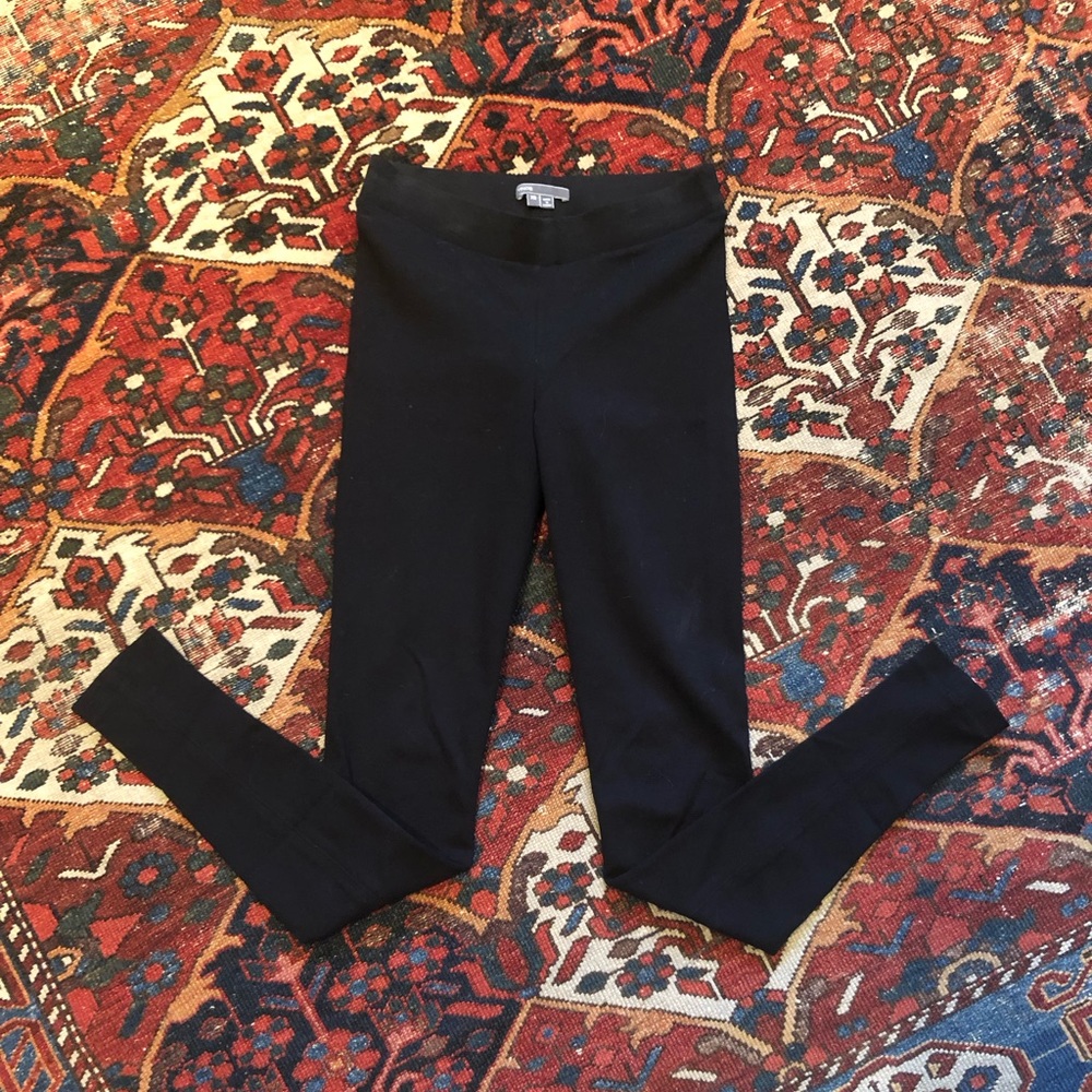 VINCE Classic Pull-On Stretch Black Leggings • XS